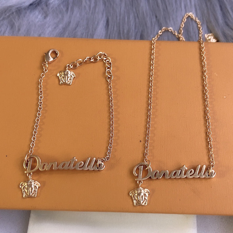 X1R75V102X Popular  Necklace . Bracelets