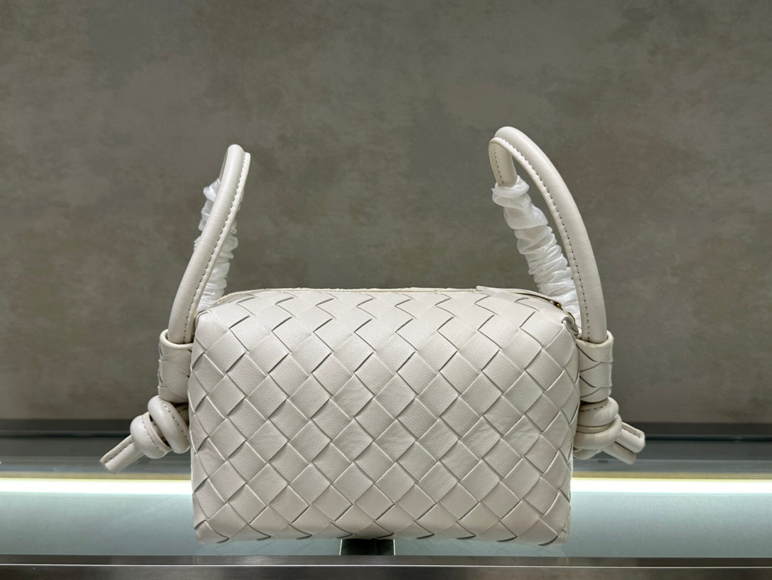 B1X104A84 Popular eather bag