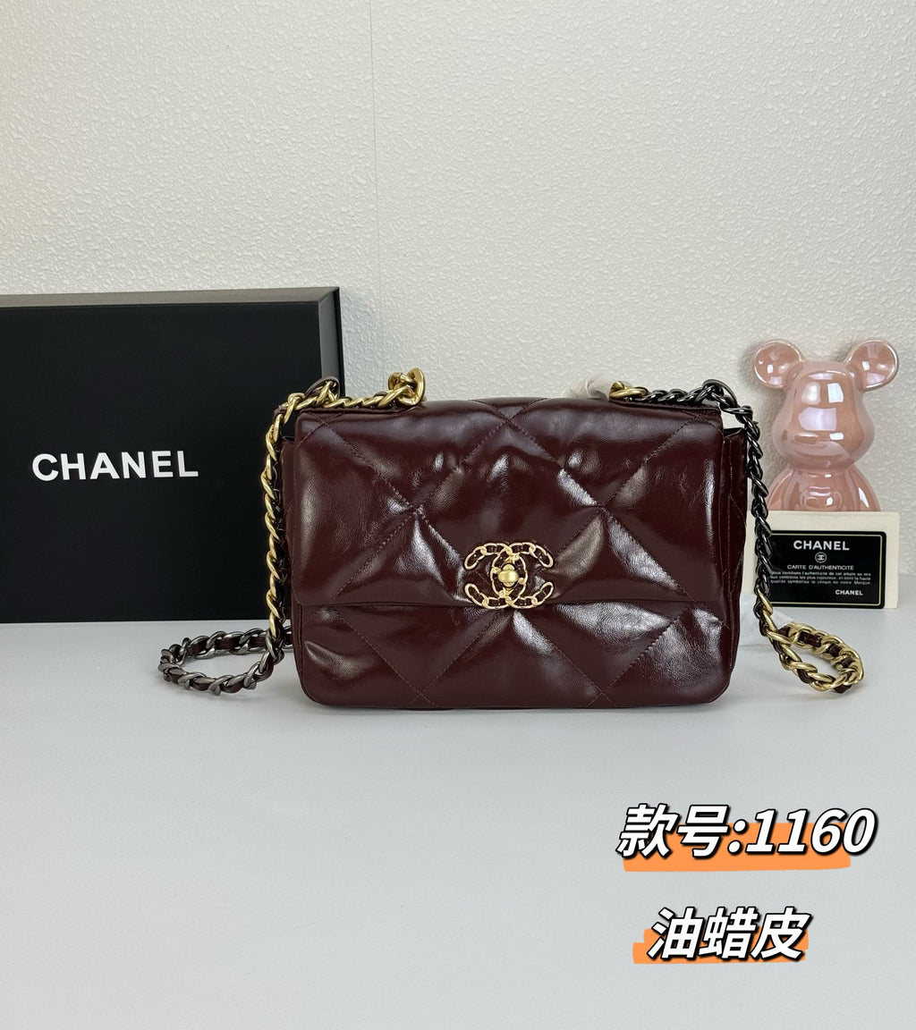 B1R25C85 Popular leather bag