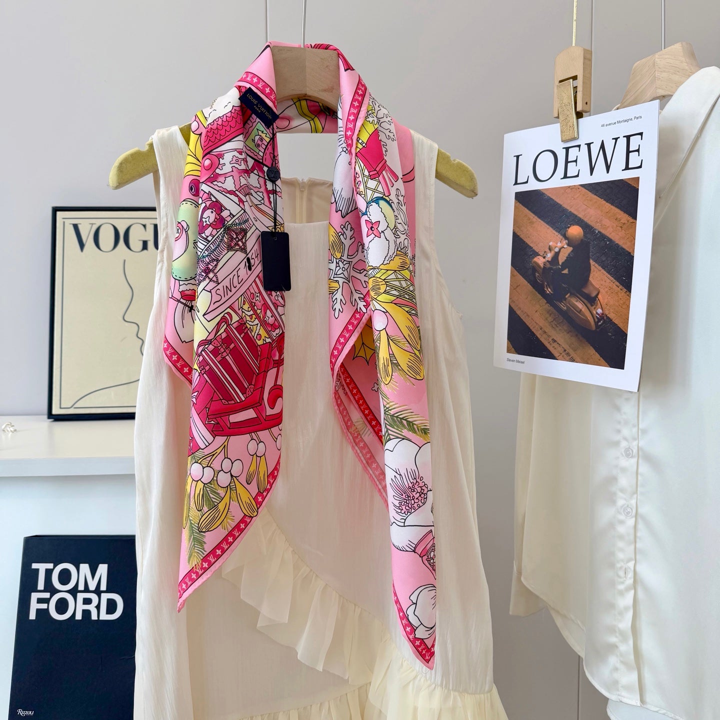 W1N36E6 Popular Silk Scarve