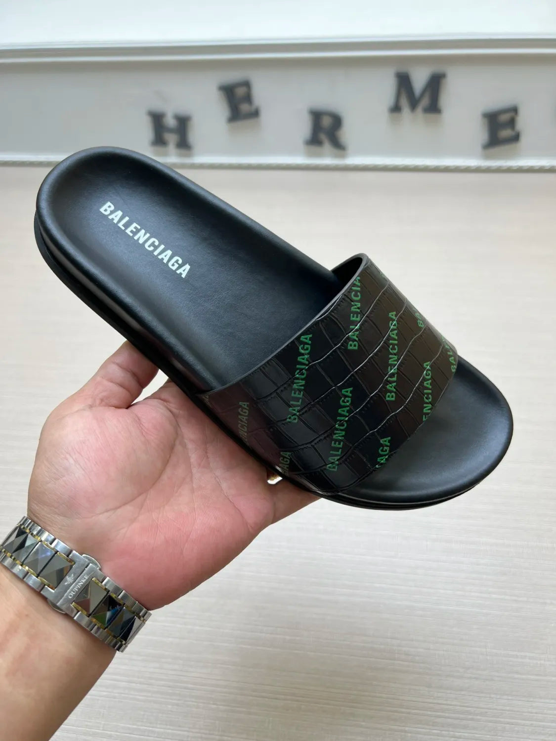 Z54J99 Popular slippers