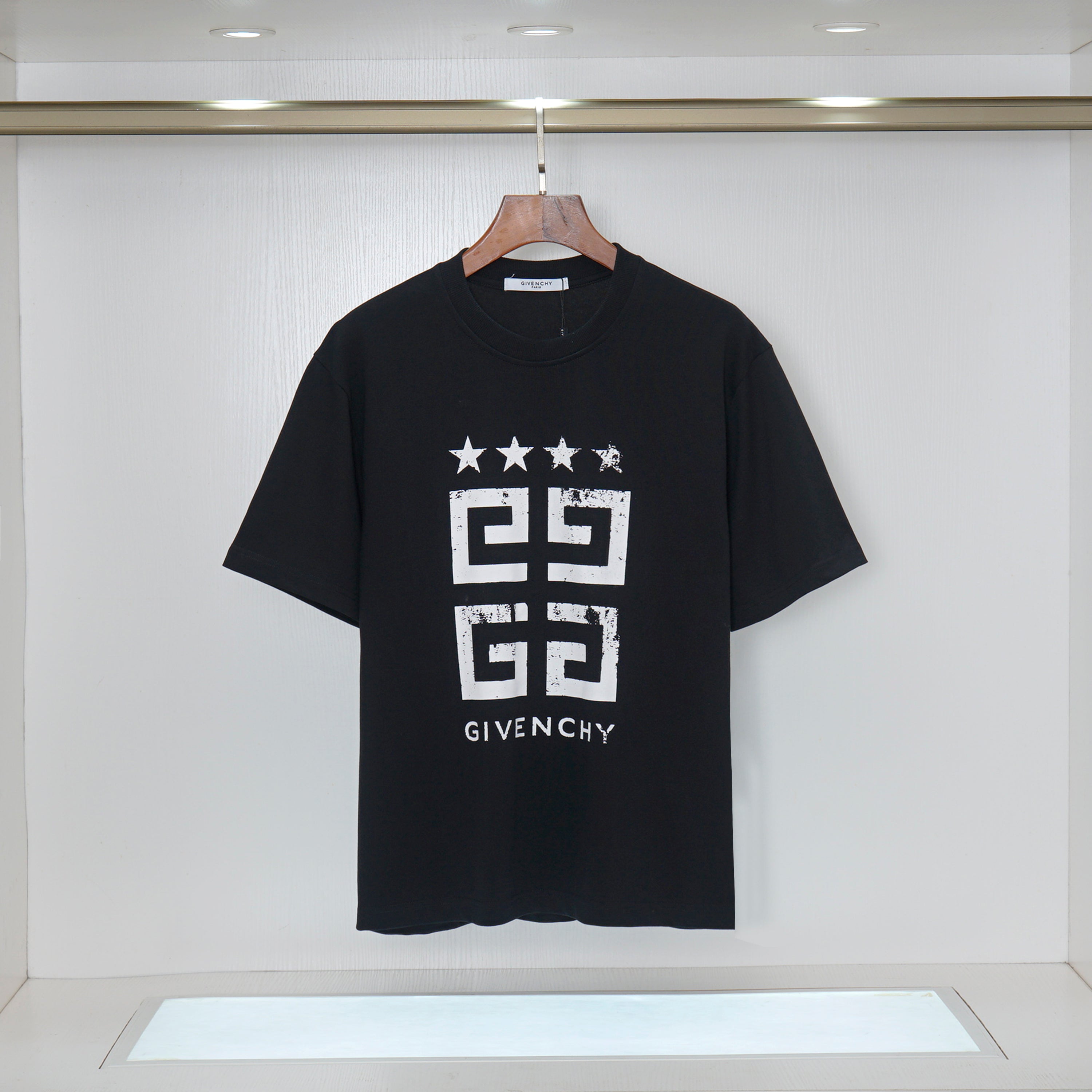 U1R76A6 Popular T-shirts
