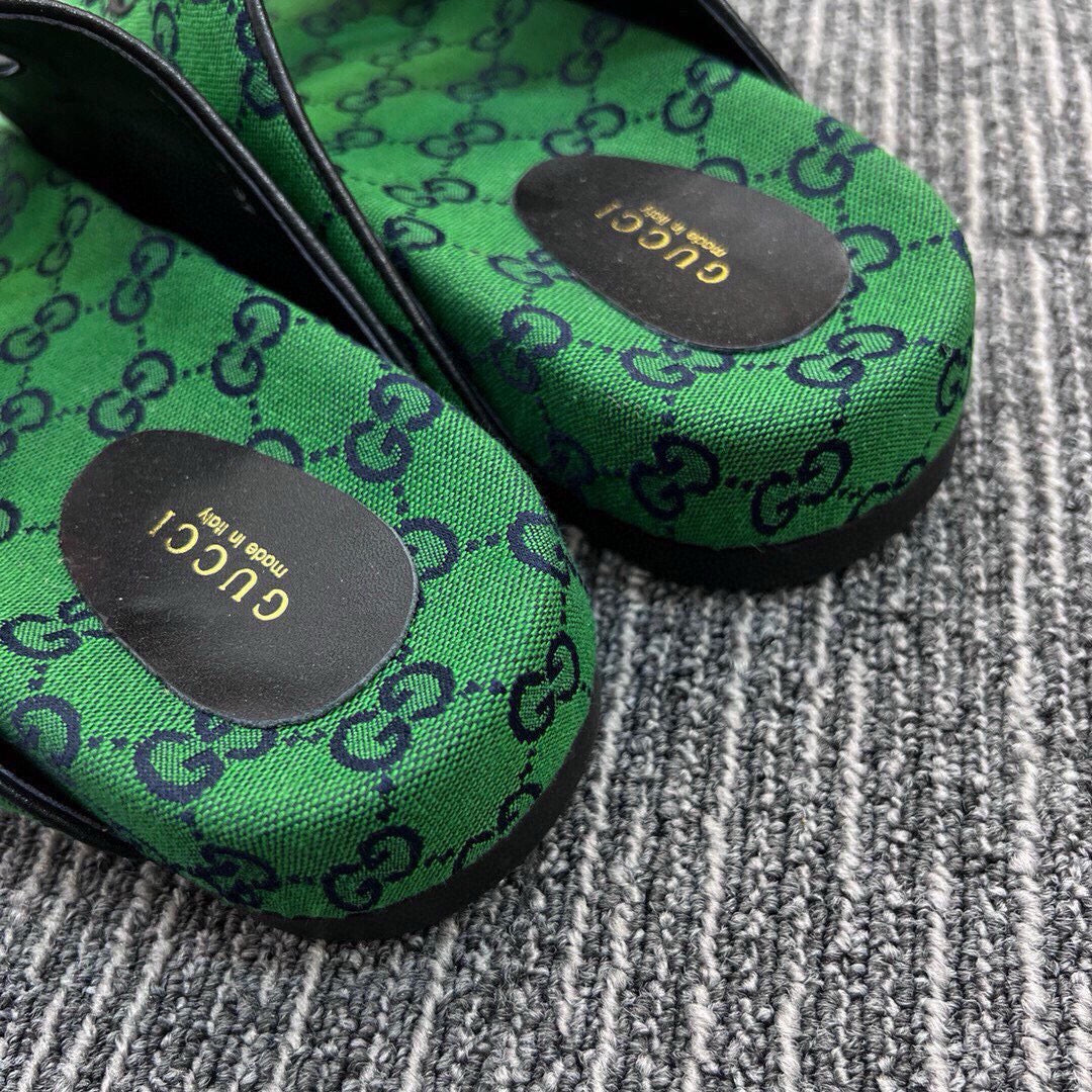 Z5QB17  Popular shoes