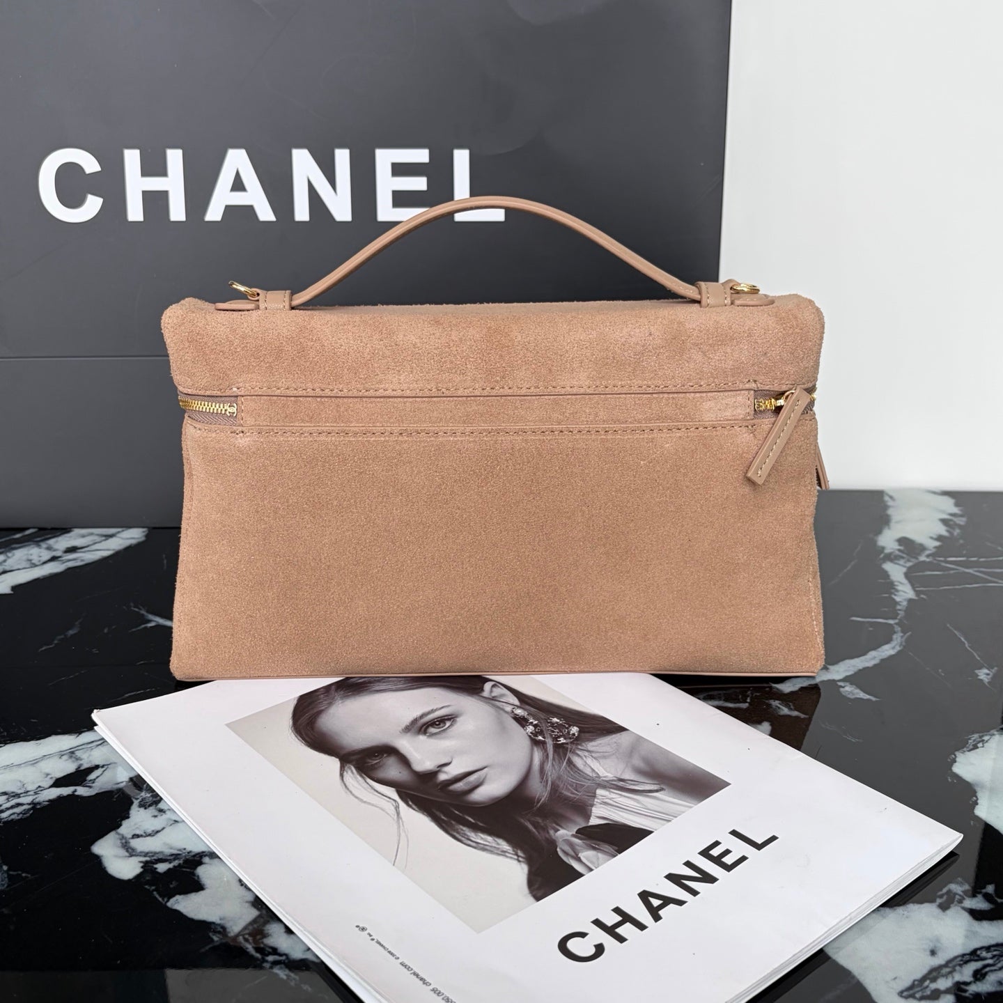 B1R76C31 Popular leather bag