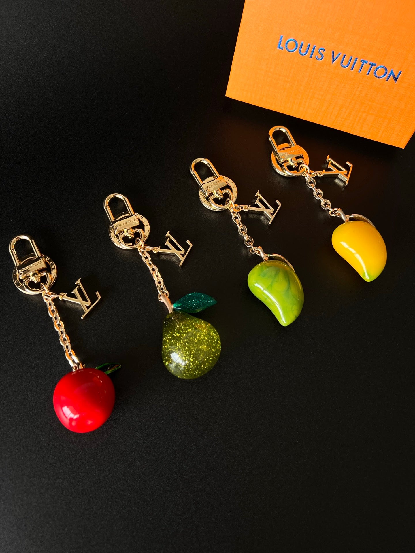 A1R76E55 Popular bag 's charms accessories
