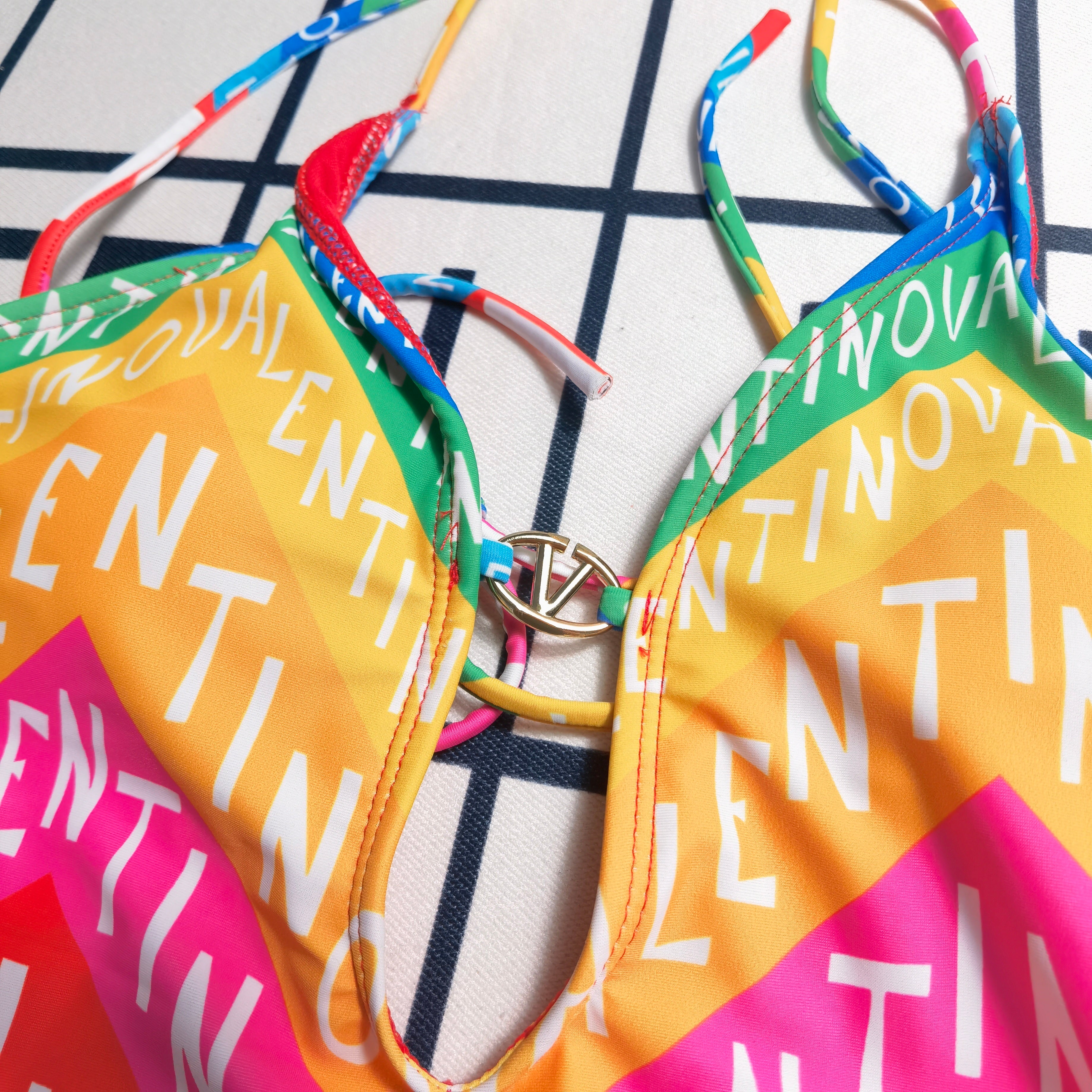 Y1R46VL69 Popular Bikini swimsuit