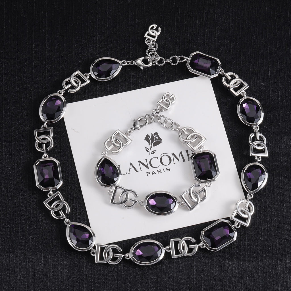X1R75A7X Popular   Necklaces . Bracelets