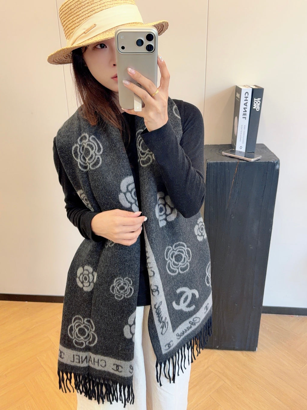 W1R86C21 Popular Winter Scarves