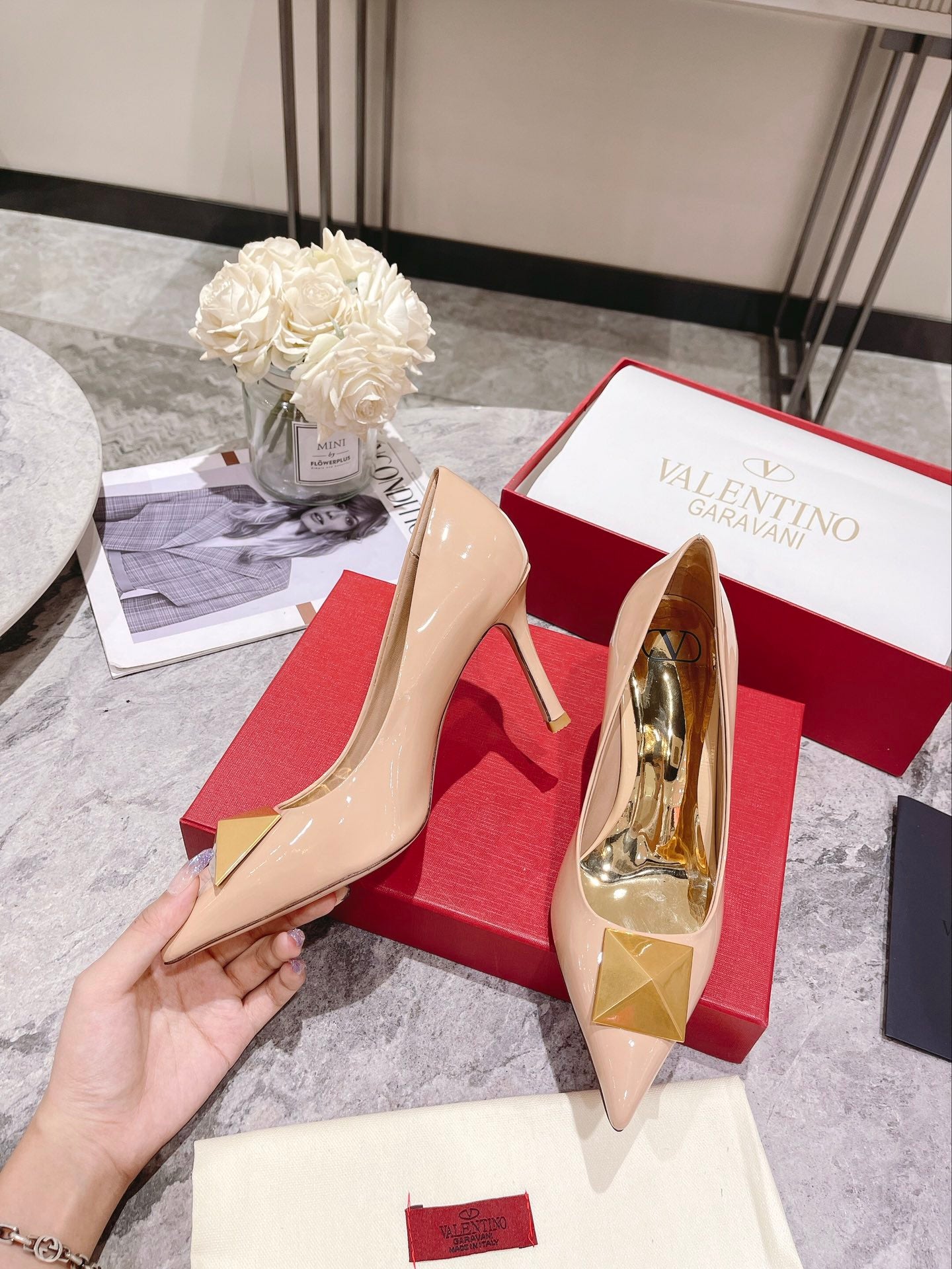 Z1WVL264 Popular sandals High heels
