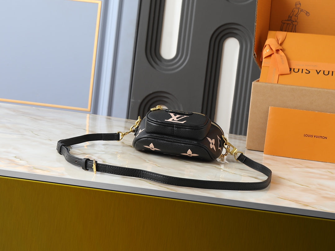 B1P46E71 Popular leather bag