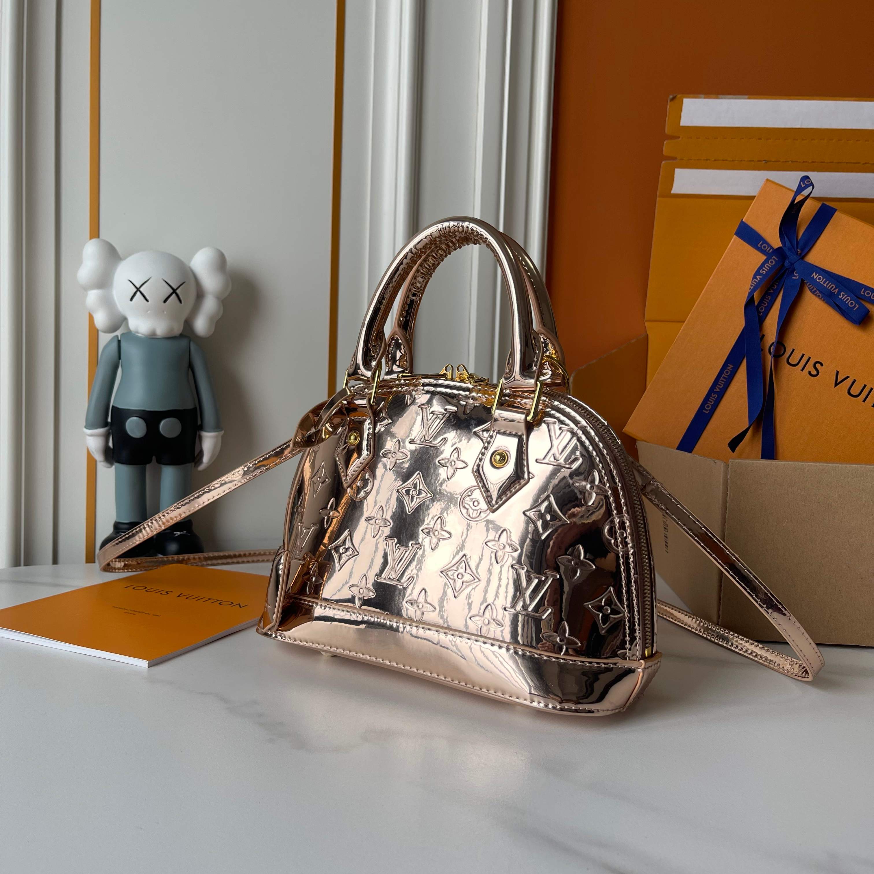 B1P46E86 Popular leather bag