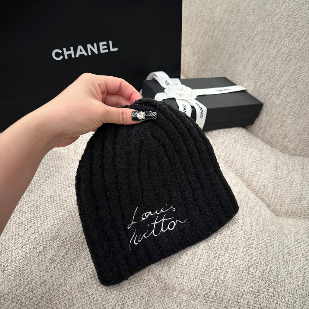 M1R86E13 Popular hats
