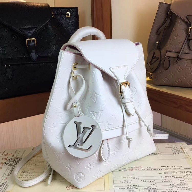 B1P20E6 Popular  leather backpacks