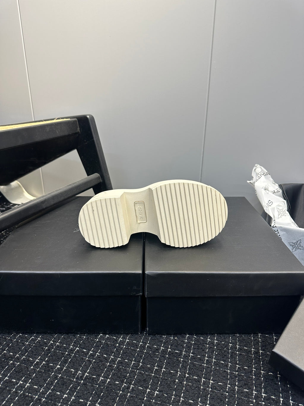 Z1Q105A343 Popular  Shoes