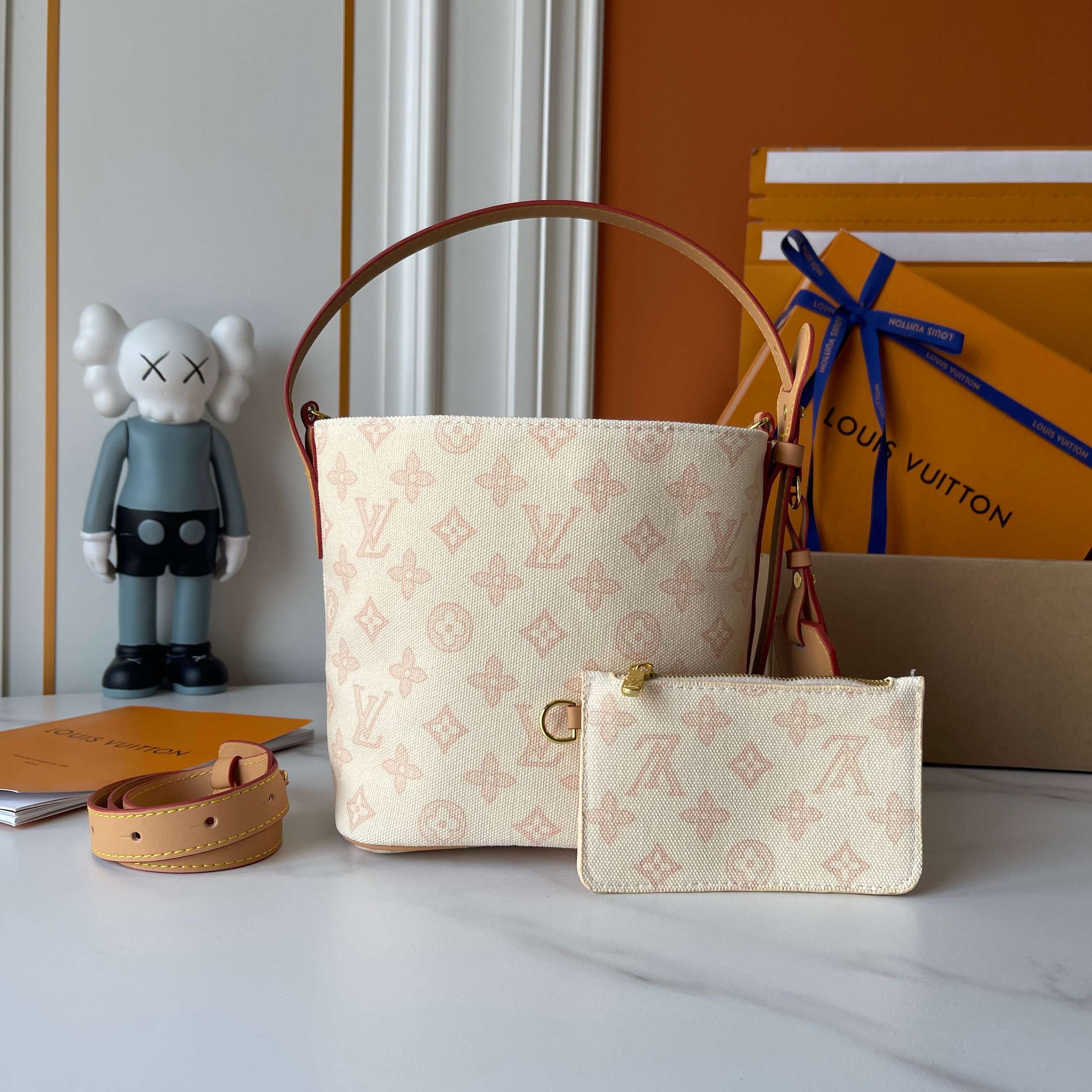 B1P36E29 Popular  bag