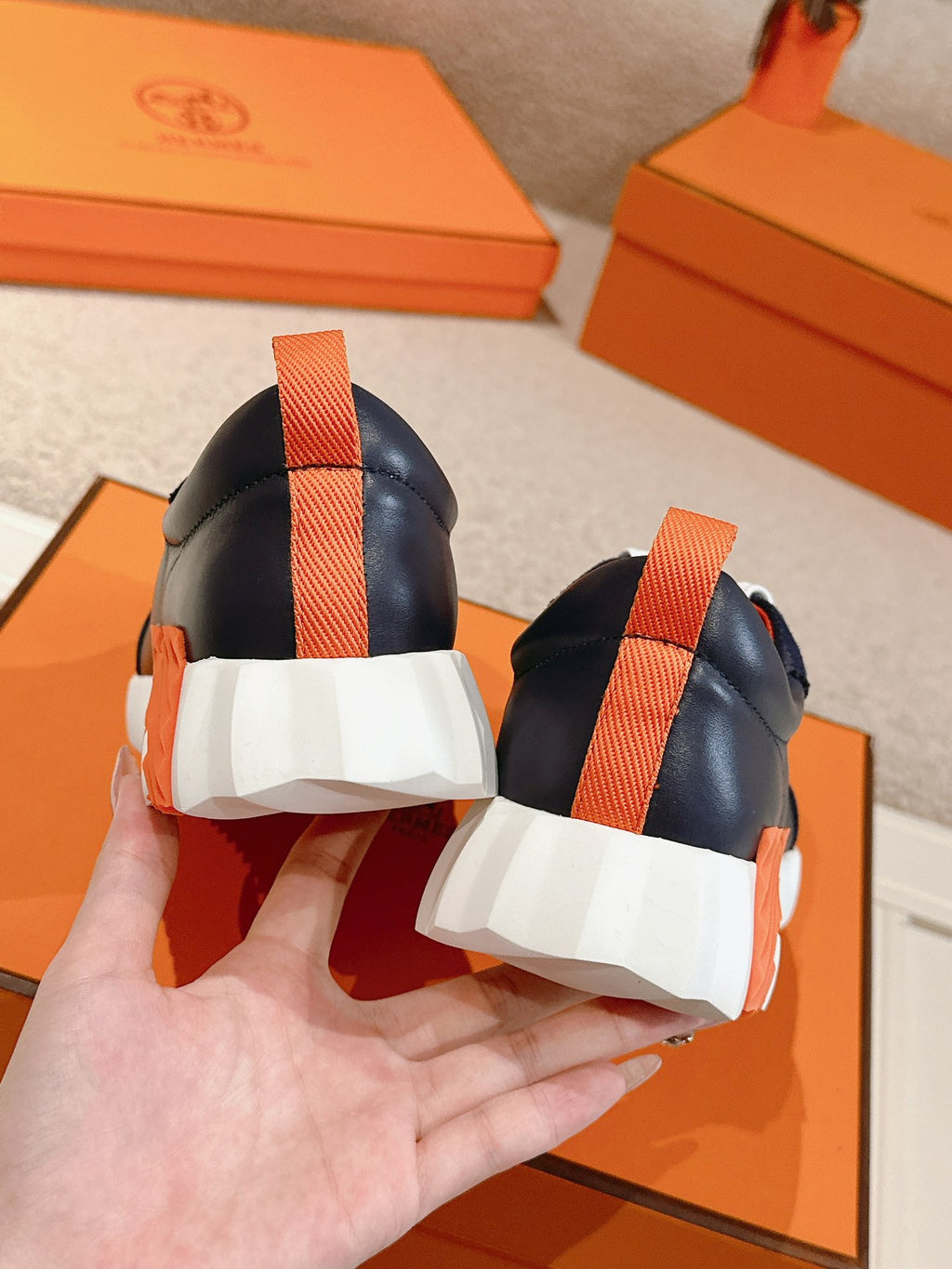 Z2N86H12 Popular high-quality Shoes