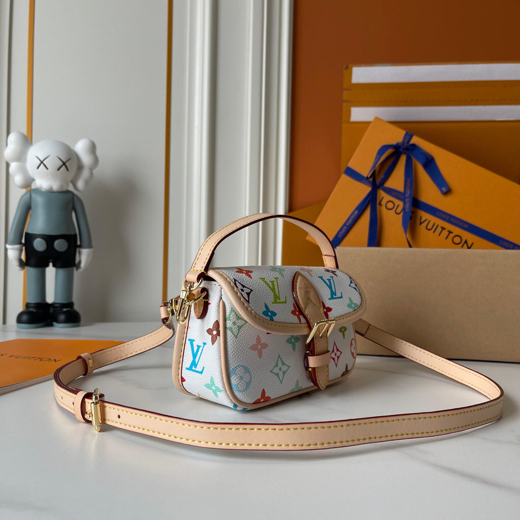B1P36E37 Popular leather bag