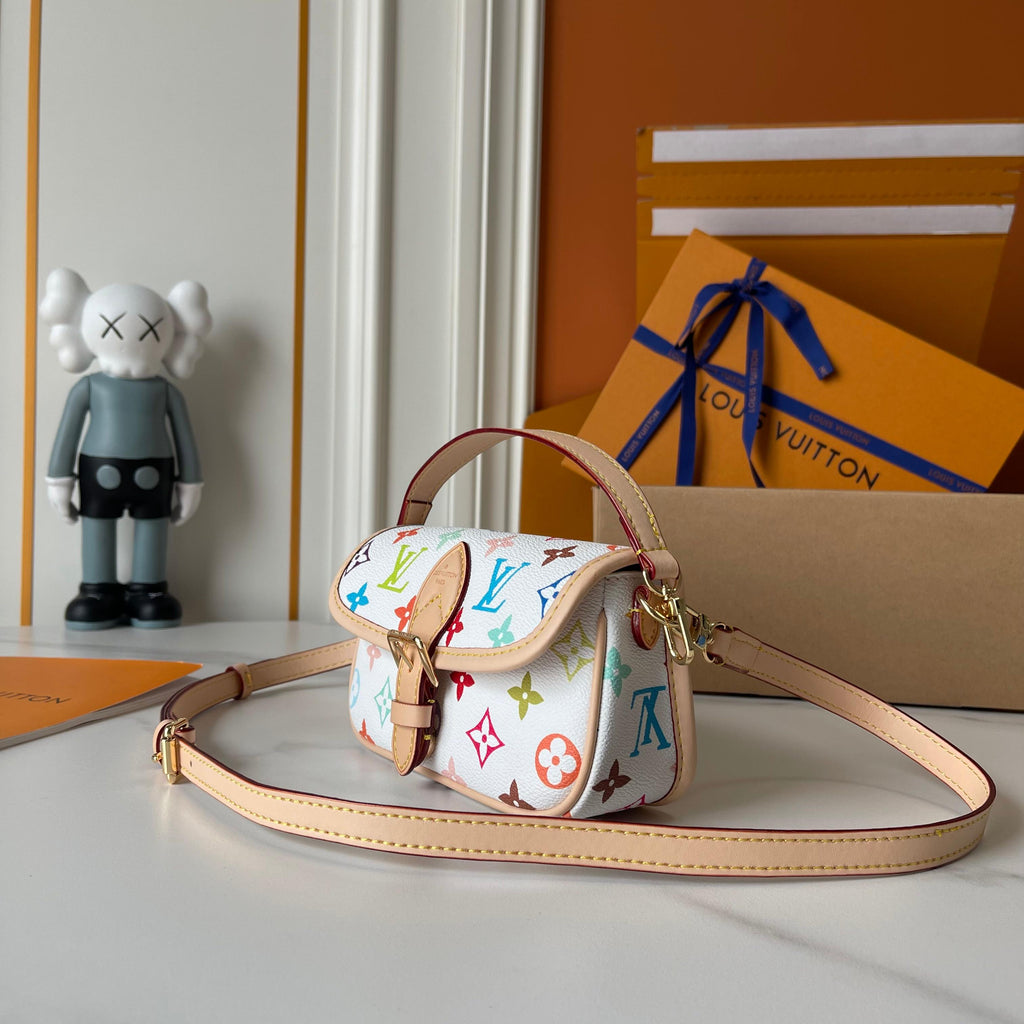B1P36E37 Popular leather bag