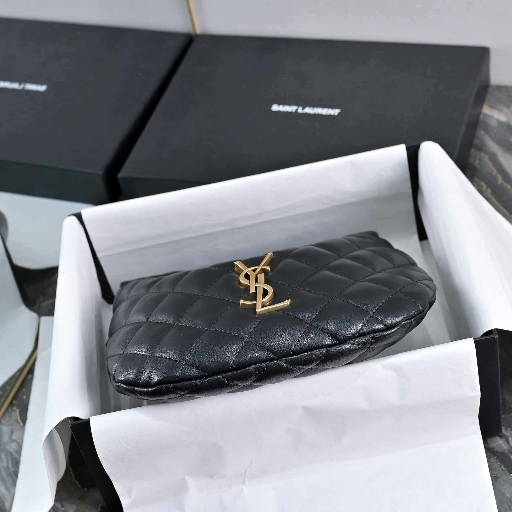 B1N36SL19 Popular  leather  Purse bag