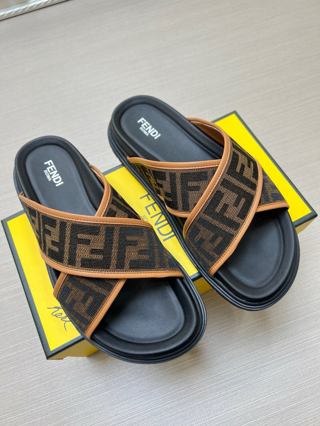Z5LF224 Popular Slippers