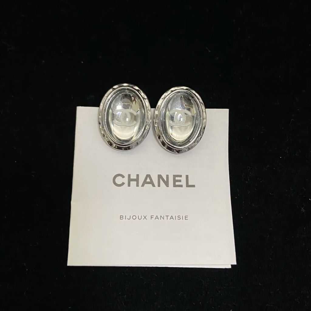 X1Q85C233X Popular Necklace. Earrings