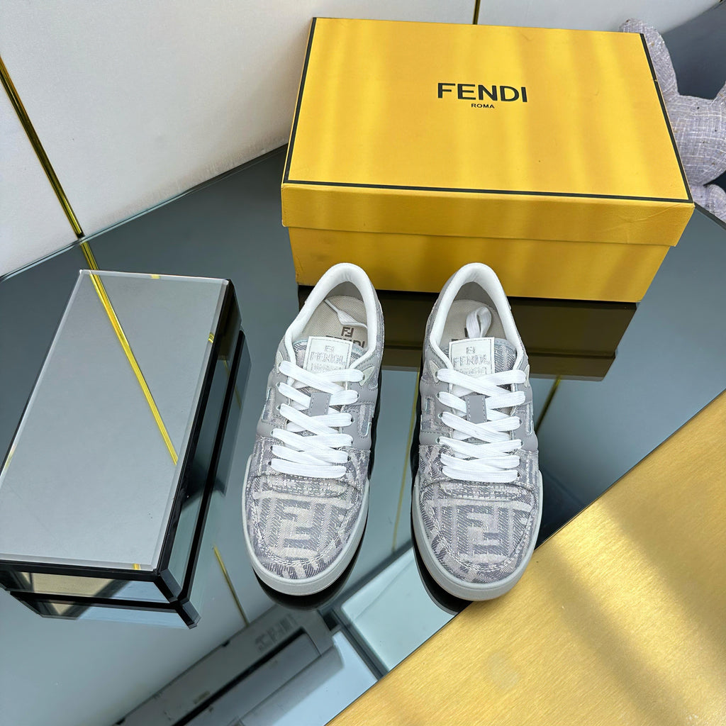 Z2Q105F420 Popular high-quality Shoes