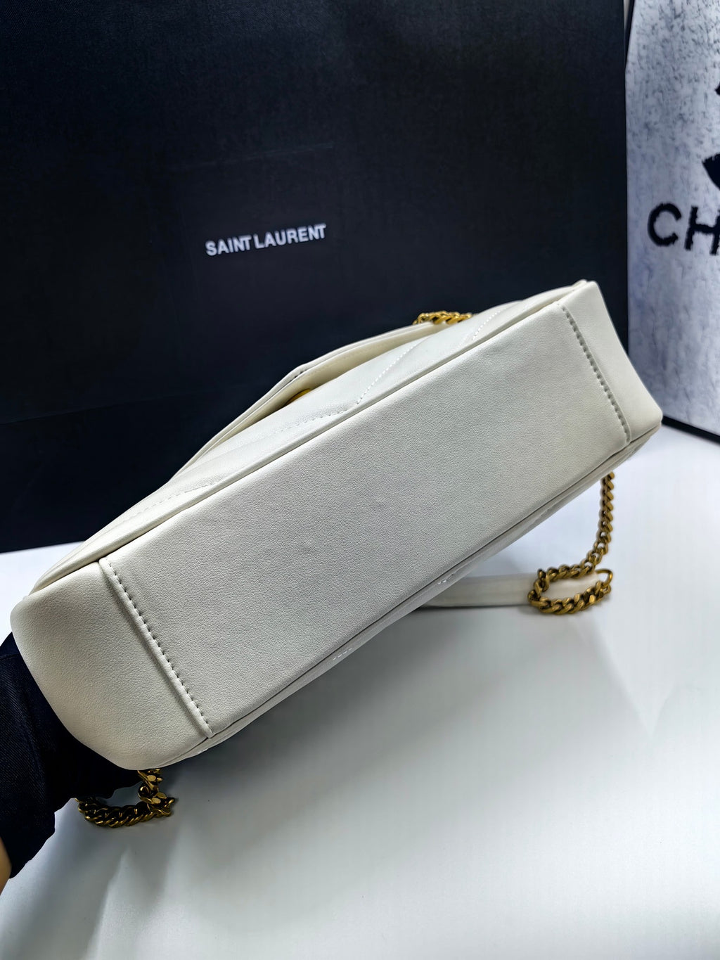 B1N165SL108 Popular leather bag