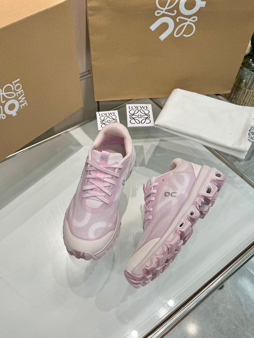 Z1Q95C19  Popular  shoes