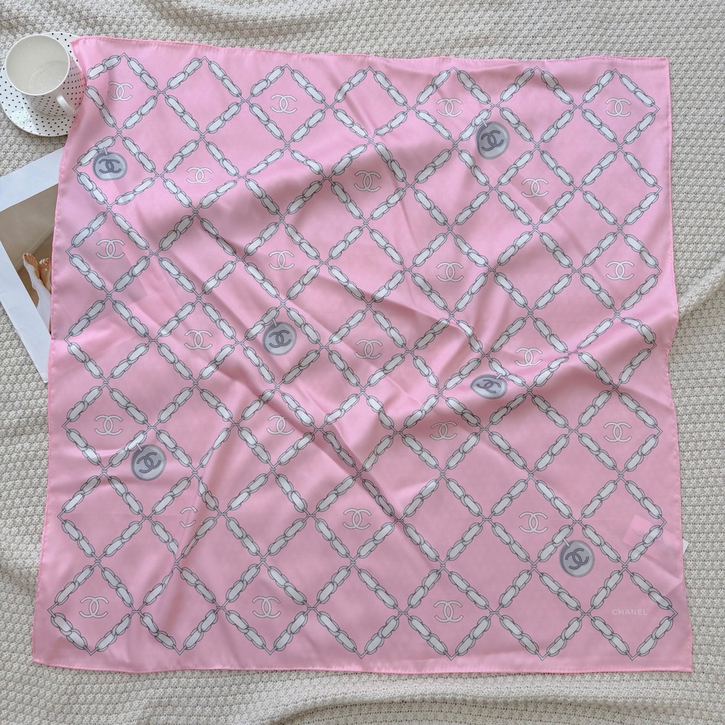 W1N36C7 Popular Silk Scarve