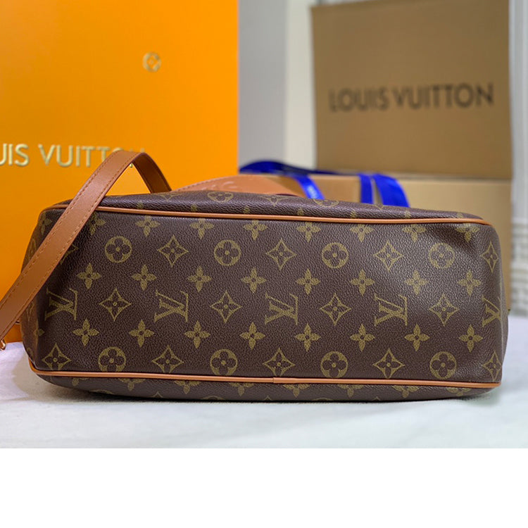 B1X51E01 Popular  leather bag 