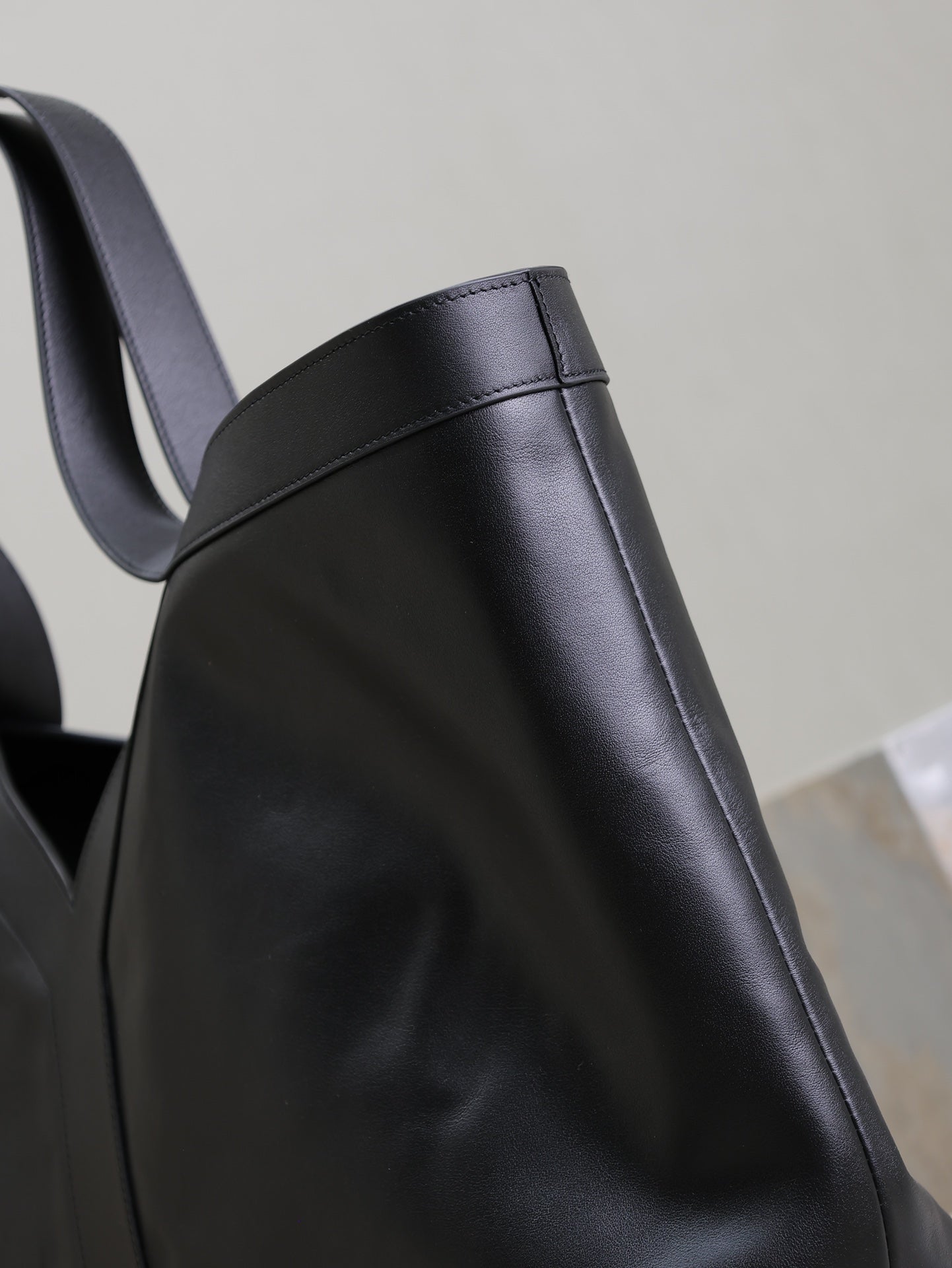 B1X124SL85 Popular   leather bag