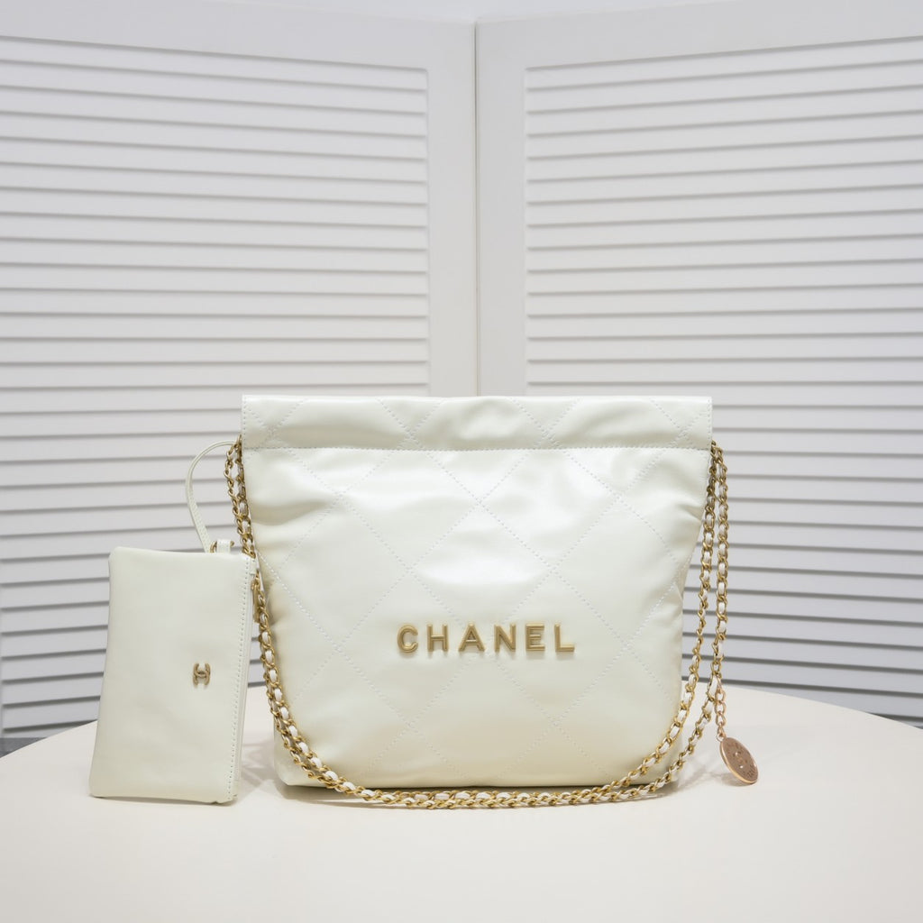 B1X43C70 Popular  leather bag 