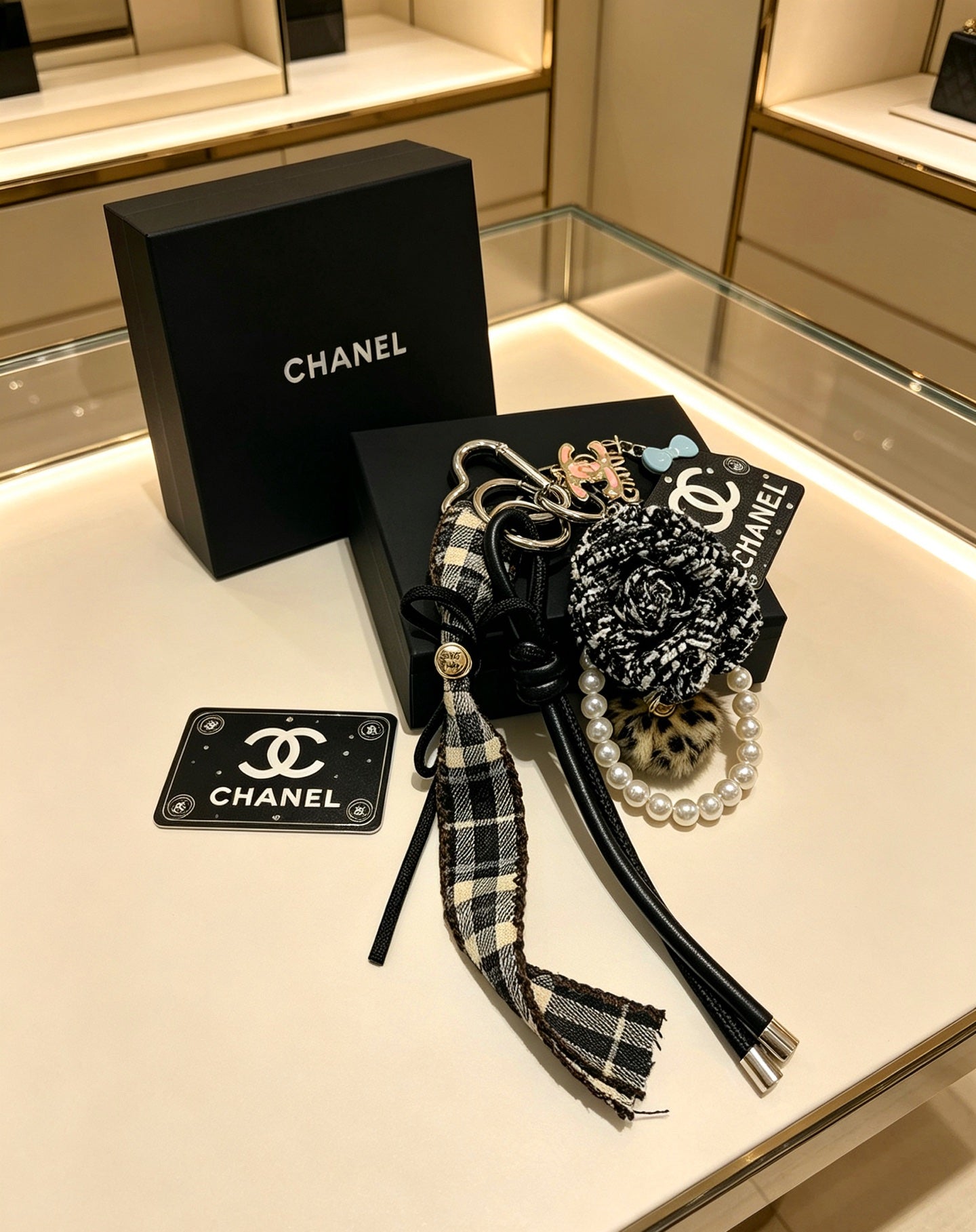 A1R76C107 Popular bag 's charms accessories