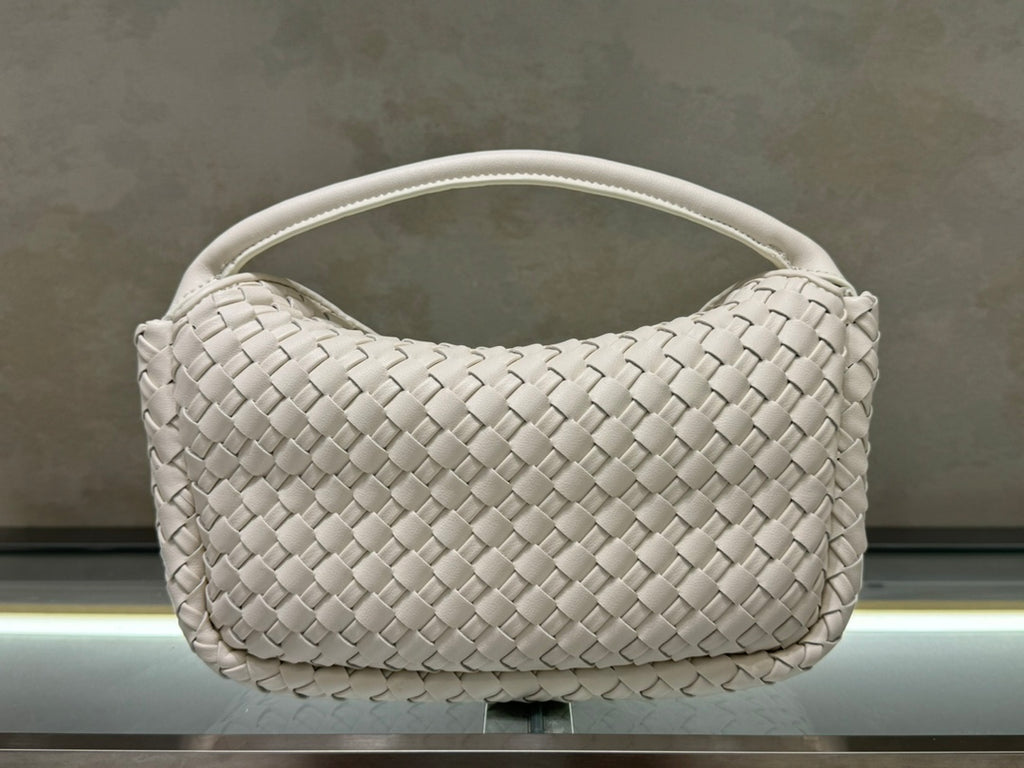 B1X104A83 Popular  leather bag