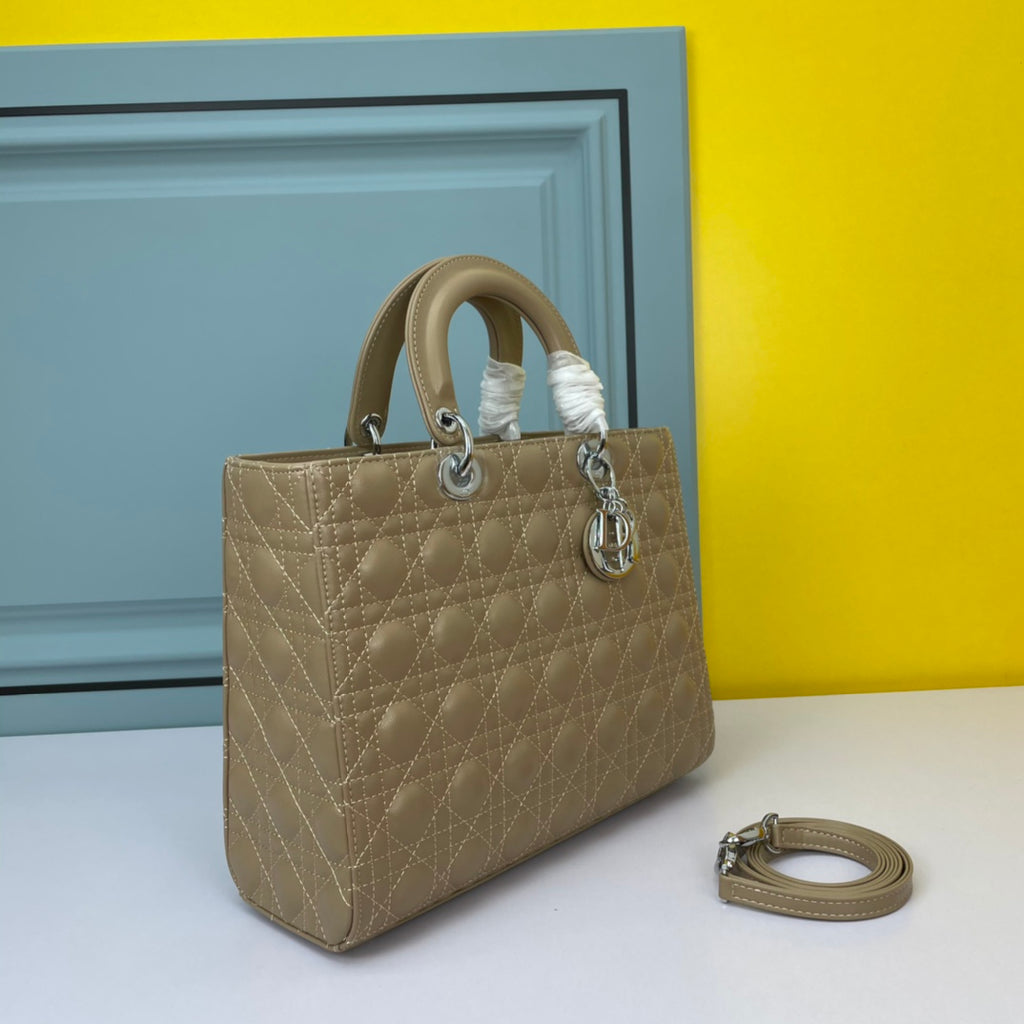B1X43D54 Popular   leather bag  (32CM)