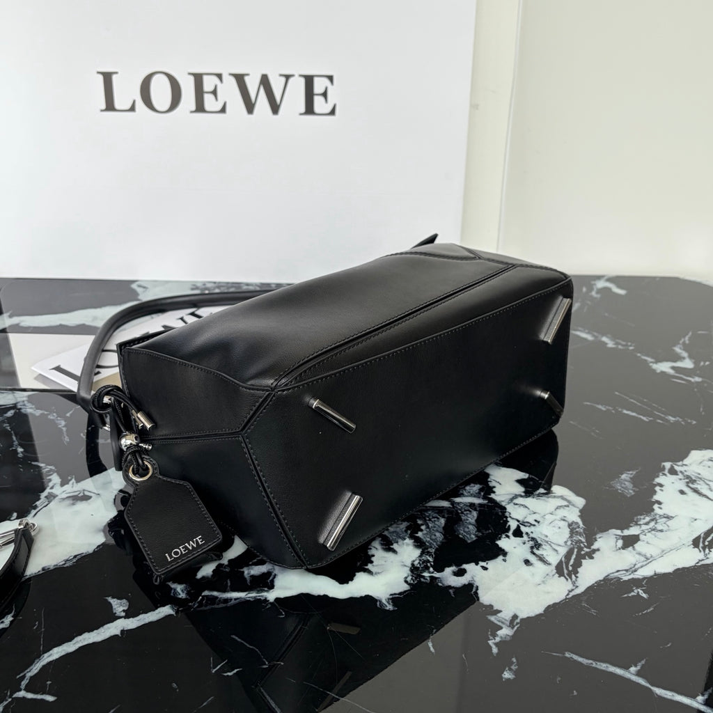B1R66A16 Popular leather bag