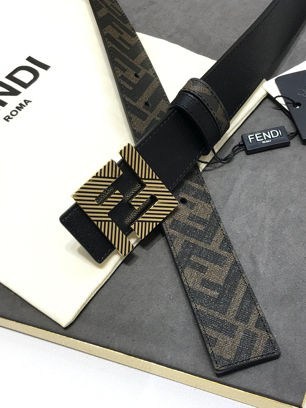 P1Q64F77 Popular   High quality belt With full package