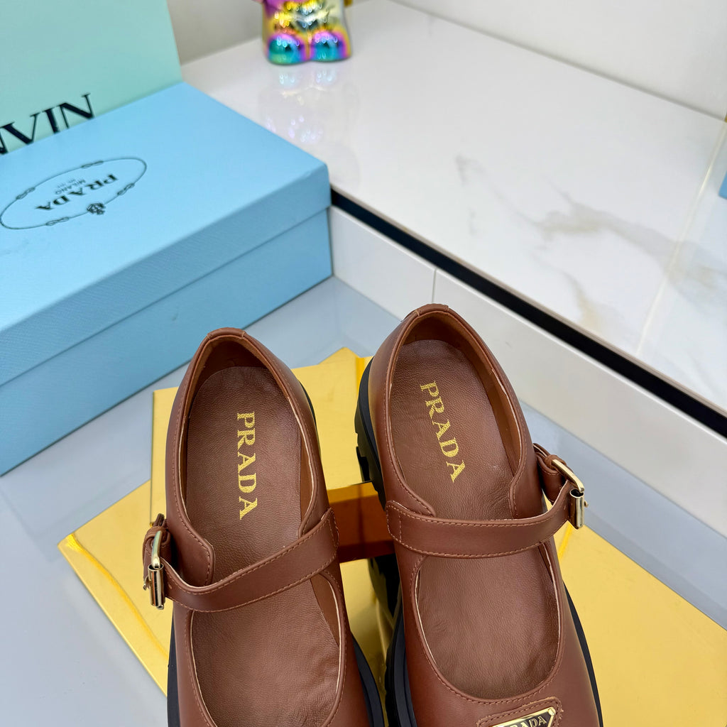 Z2Q105P308 Popular high-quality Shoes