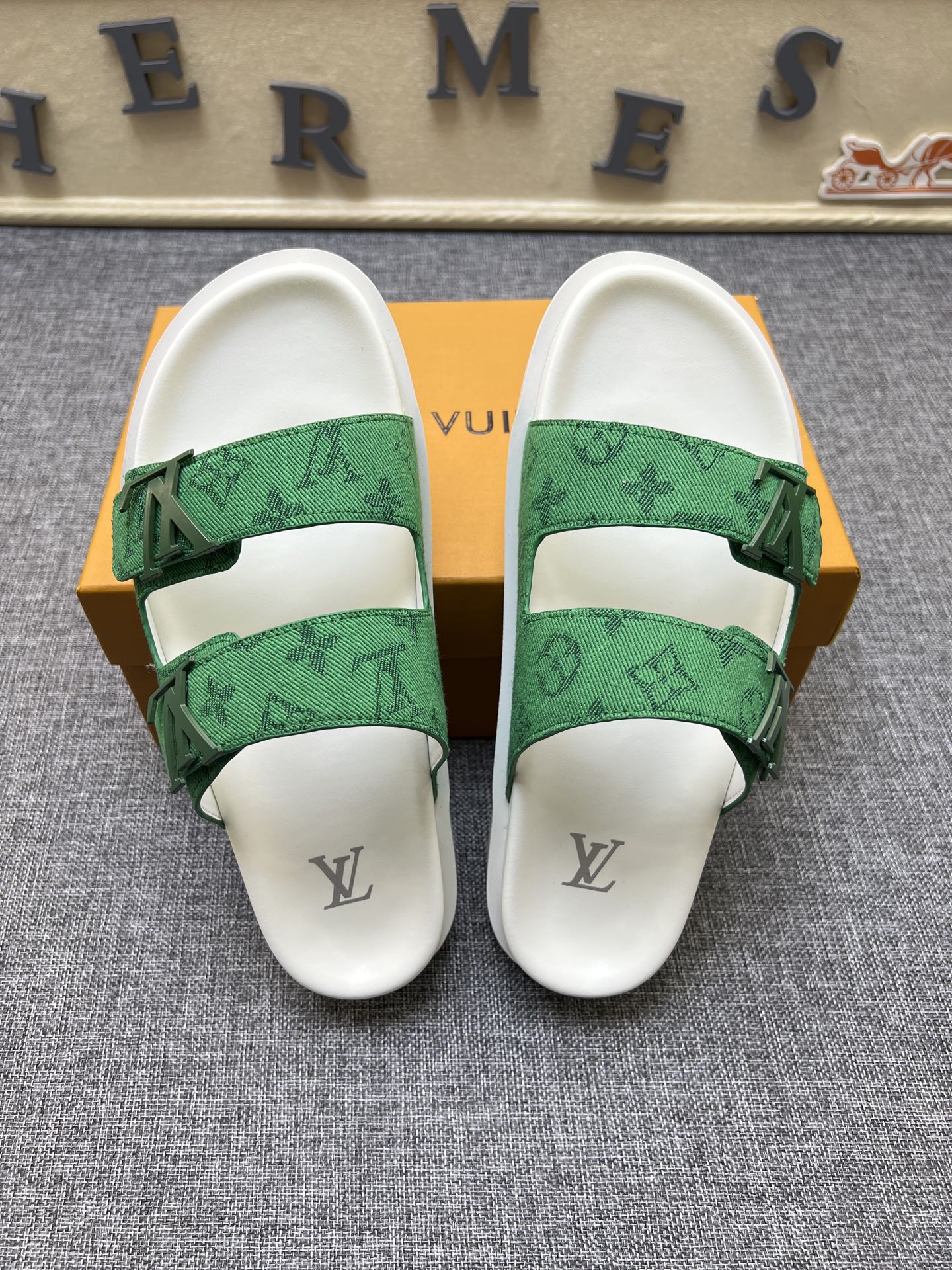 Z5R35E2 Popular Slippers shoes