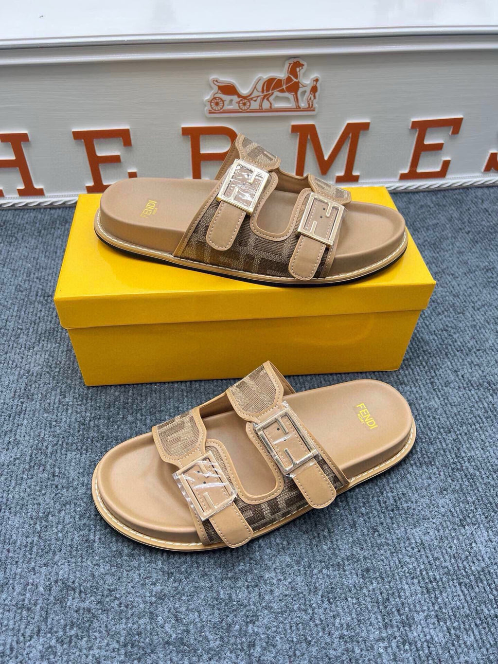 Z5ZF38 Popular slippers