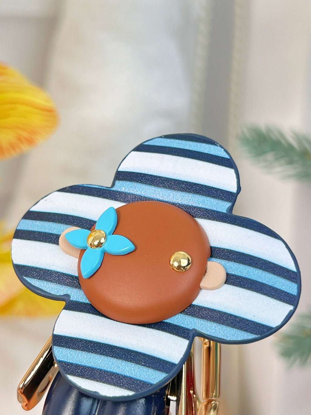 A1Z105E29 Popular bag 's charms accessories