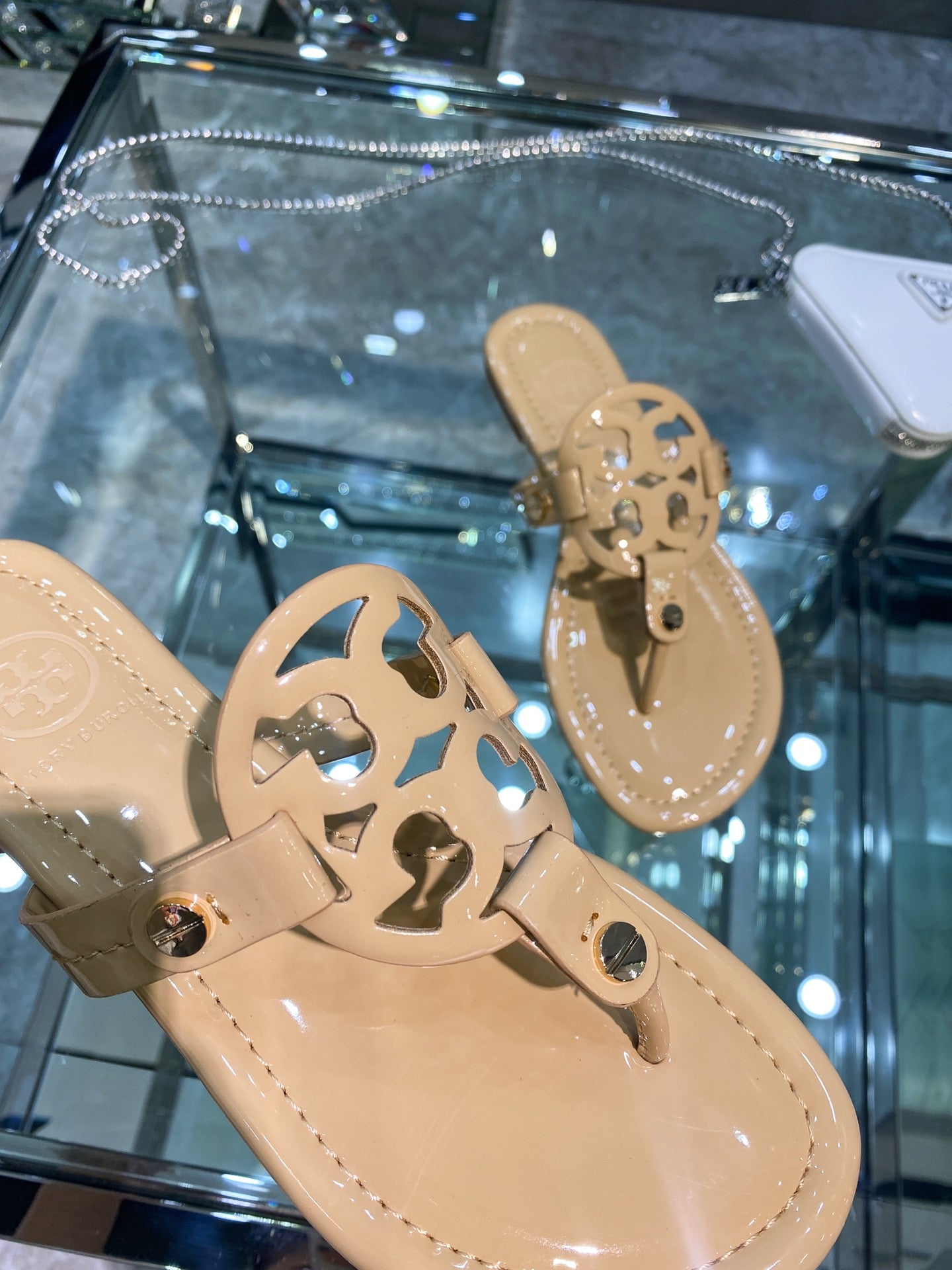 Z2Z85A1  Popular leather Shoes
