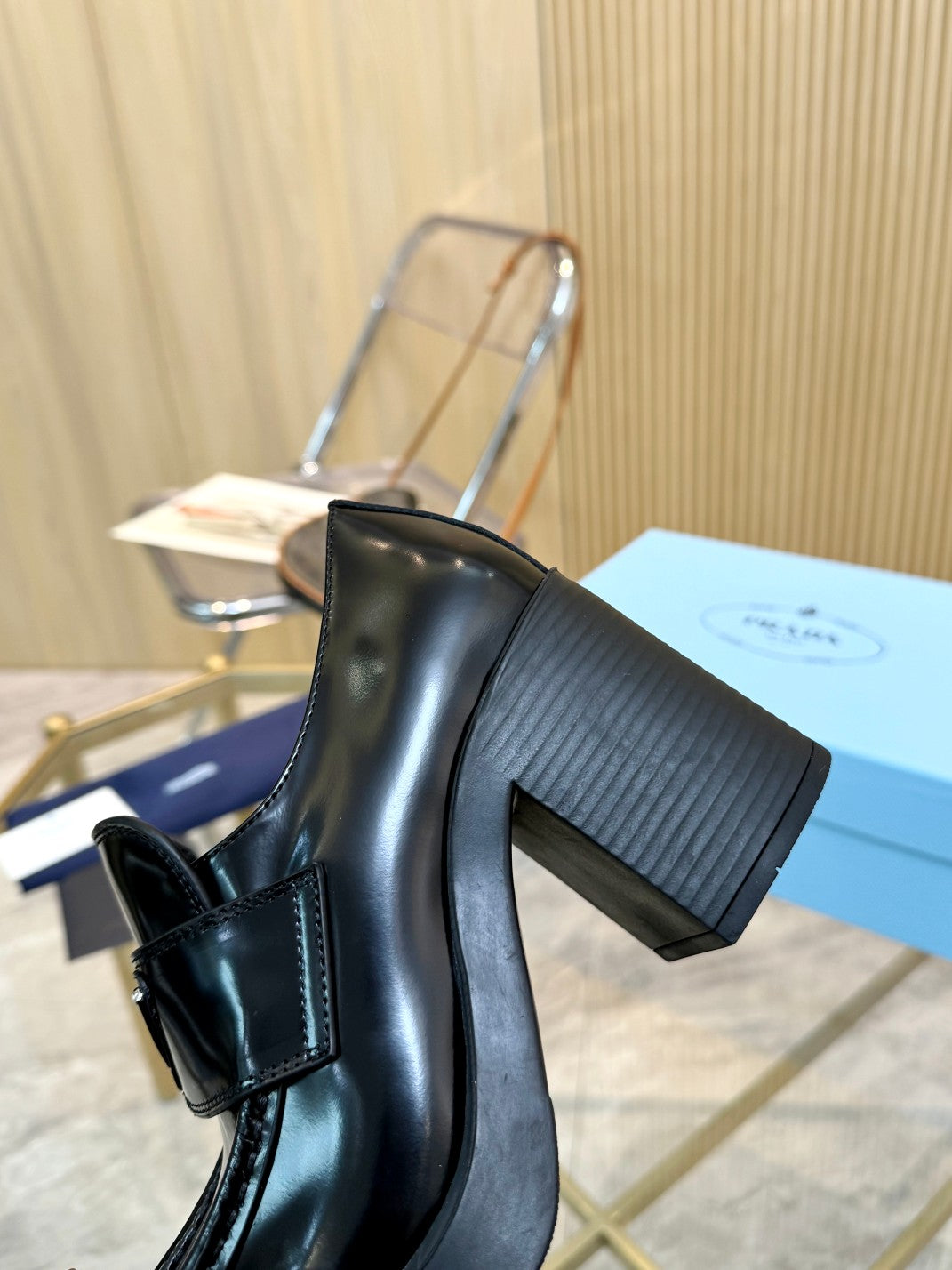 Z2Z85PD63  Popular leather High heels