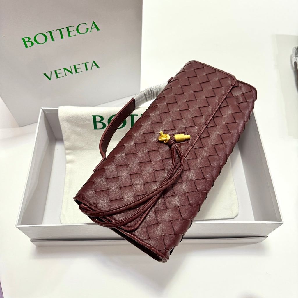 B1X44A380 Popular  leather bag 