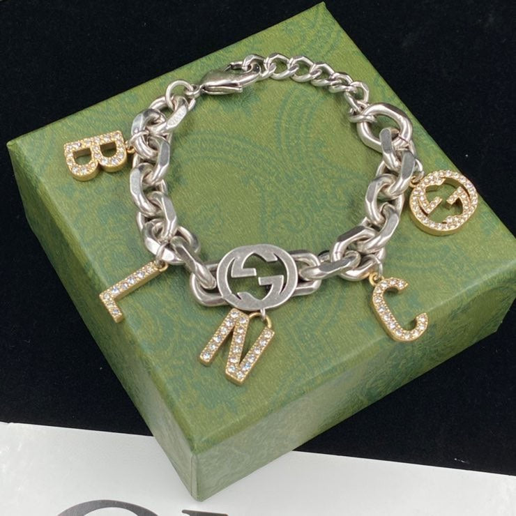 X1Z94B767K  Popular  Bracelets. Necklaces