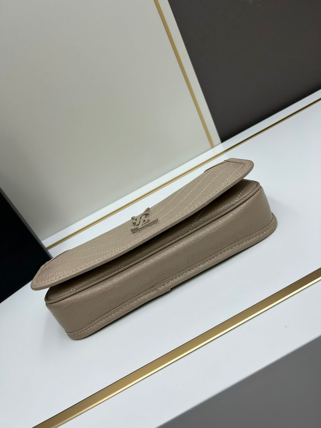 B1X64B460 Popular  leather bag