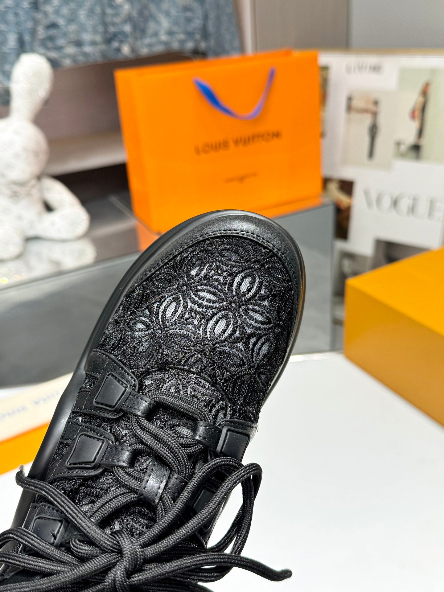 Z2Q95E178  Popular high-quality Shoes