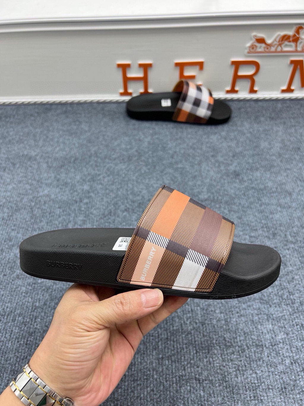 Z5Z35R252 Popular Slippers