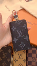 A1Z105E23 Popular bag 's charms accessories