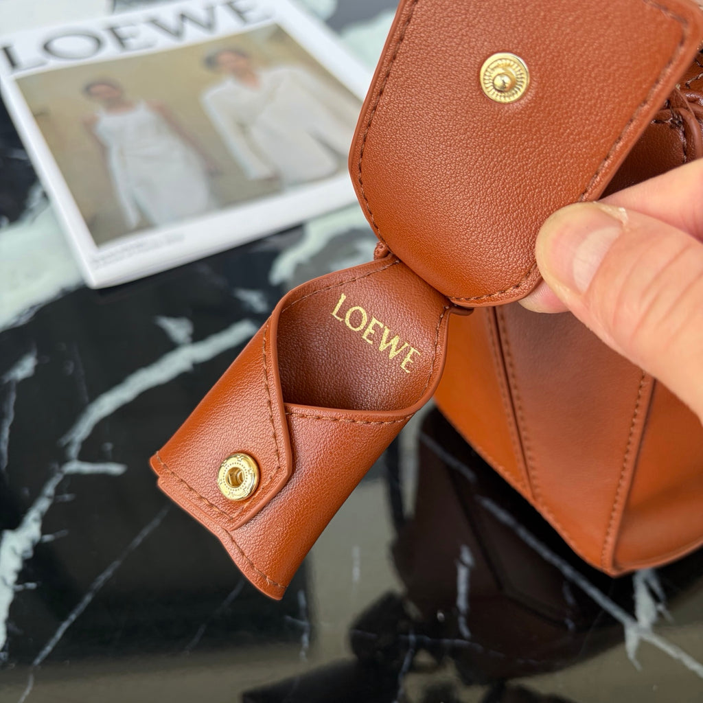 B1R66A16 Popular leather bag